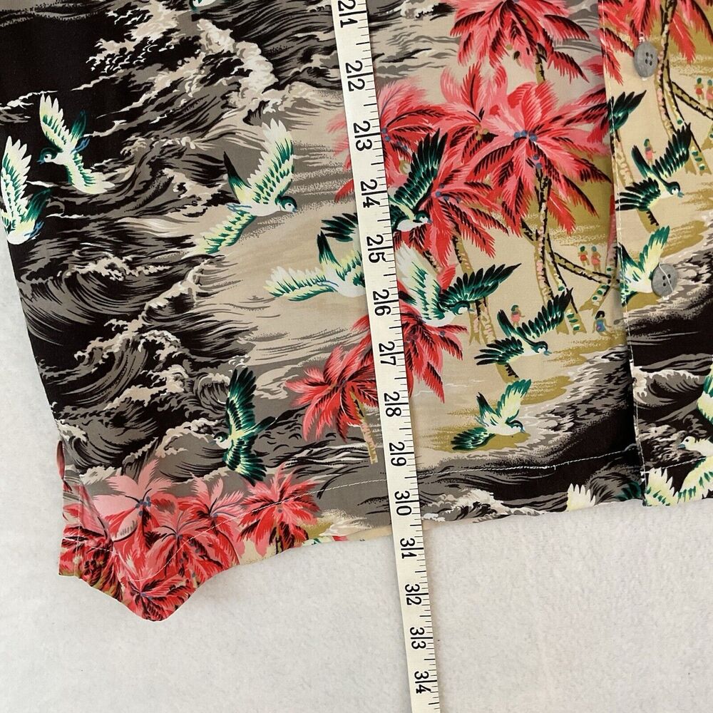 IZOD Club Shirt Men’s Large Hawaiian Floral Short Sleeve Collar Button Up Rayon - Picture 4 of 10